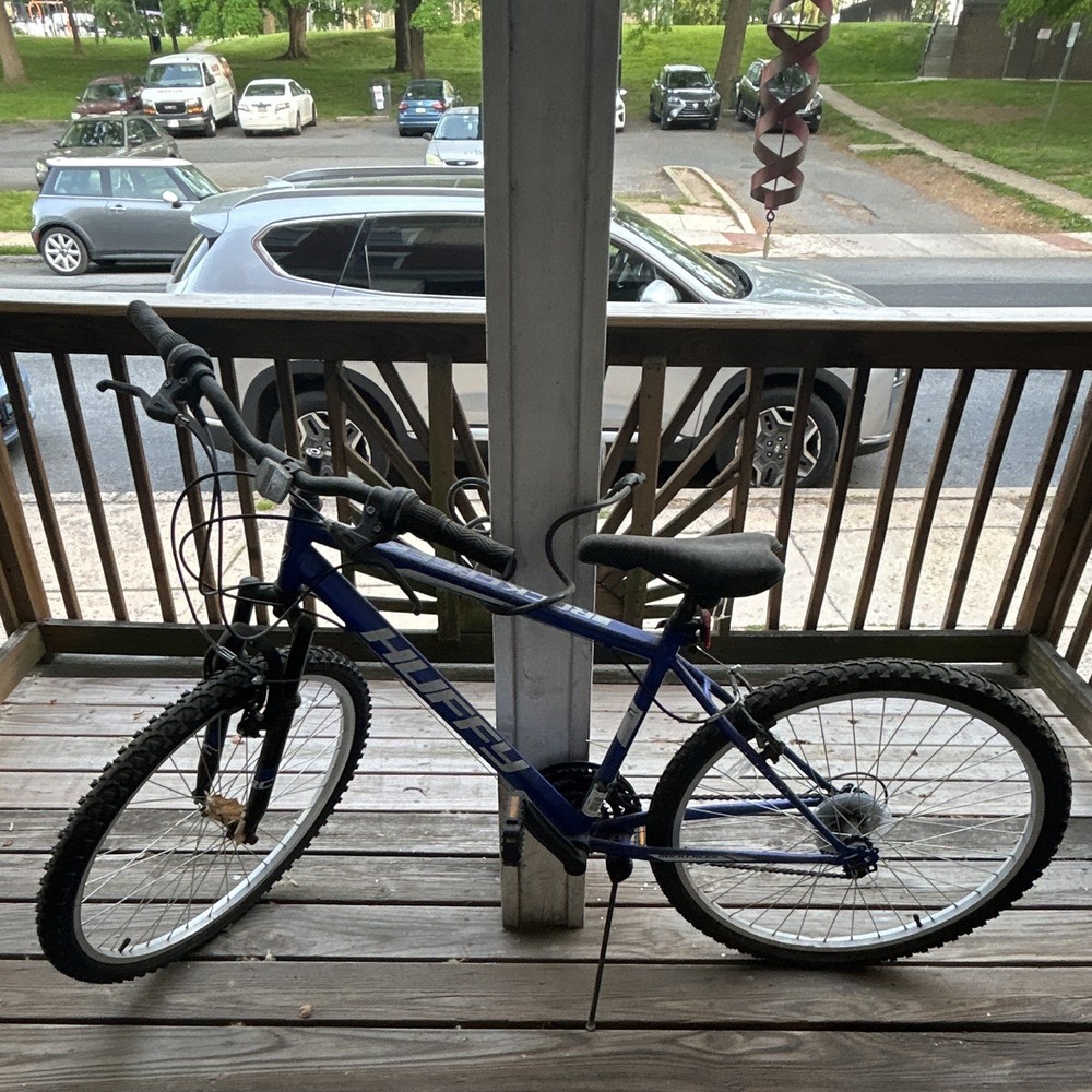 Huffy Rock Creek 26in Blue/White Bike Front Suspension V-Brake