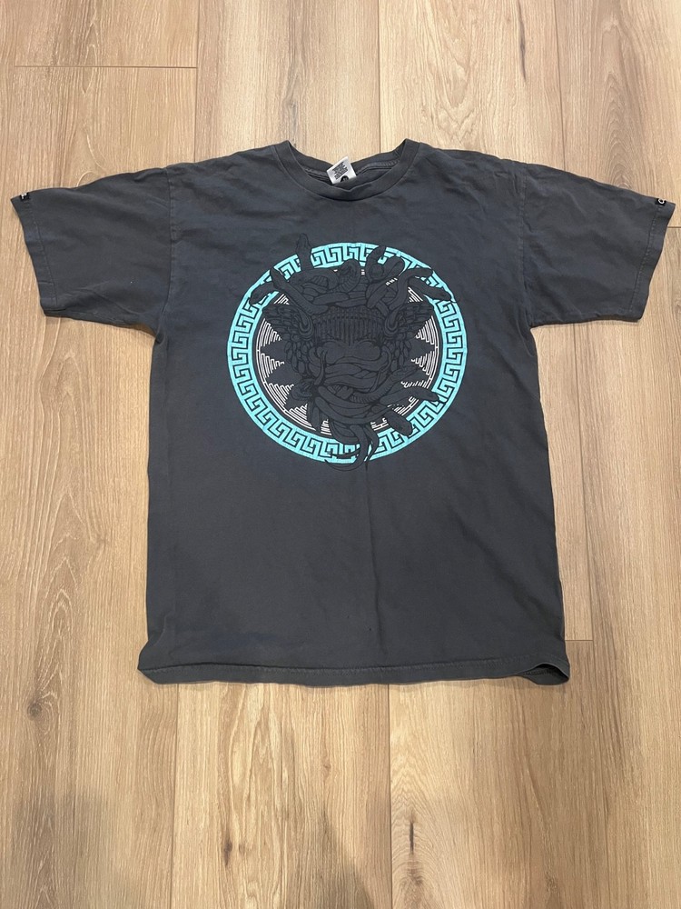 Crooks and Castles Medusa T-Shirt size M Grey and Teal