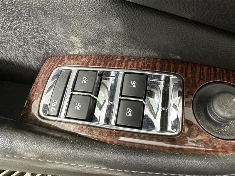 Driver Front Door Switch Driver's Window Express Down Fits 11-13 CRUZE 2606913