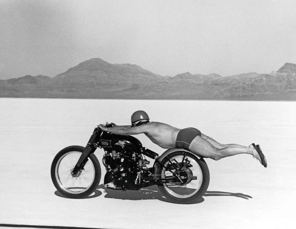 Ronald Rollie The Land Speed Record Motorcycle  8X10 CELEBRITY PHOTO   18735