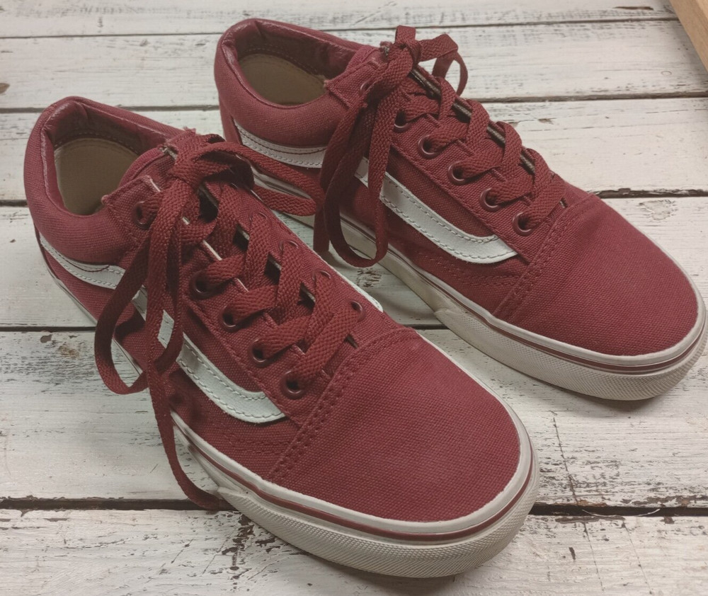 VANS Womens Size 6.5  Maroon Low Top Canvas Sneakers