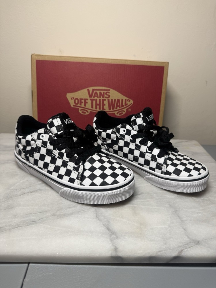 Vans Seldan Checkerboard Black White Size 1.0 YT Kids Sneakers Tie  Skate Shoes