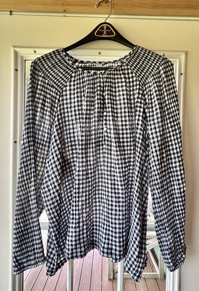 NWT Old Navy Dark Gingham Plaid Farm Style Women’s Top Size XL