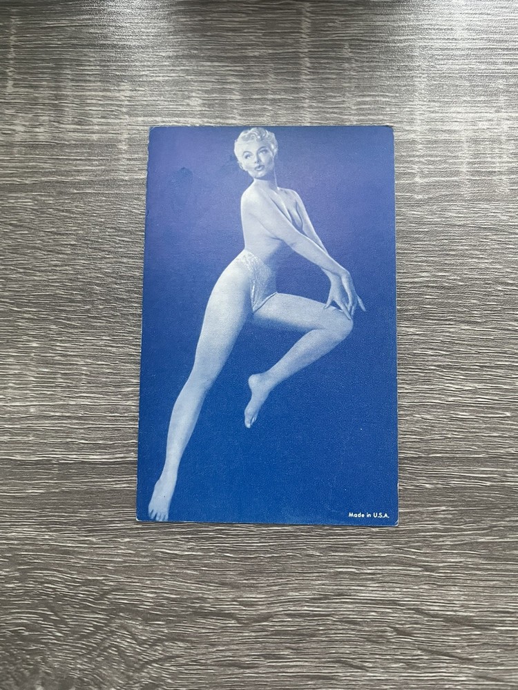 1940s PinUp Girl Risqué Arcade Exhibit Card