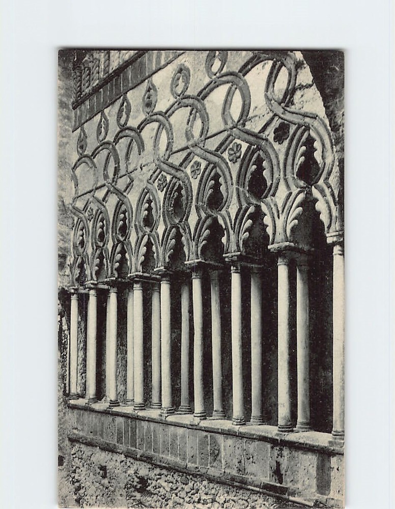 Postcard Ancient Courtyard of Villa Rufolo Ravello Italy