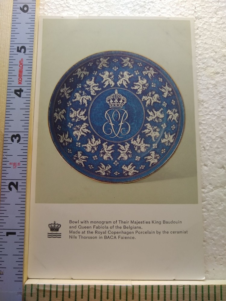 Postcard Bowl with Monogram of their Majesties of the Belgians