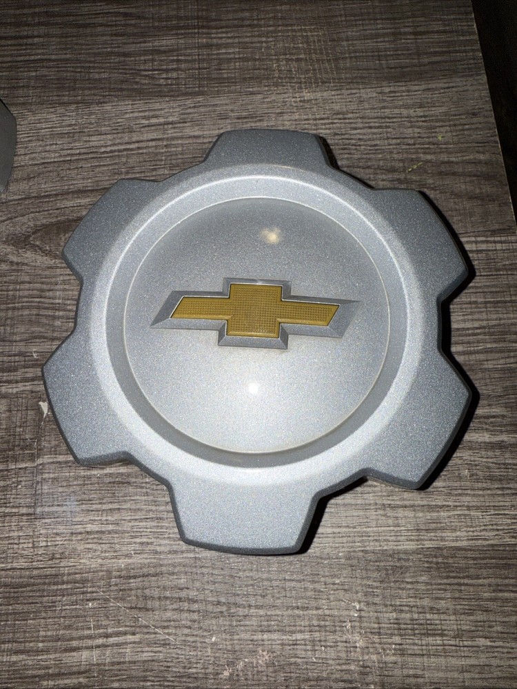 2015-2019 Chevrolet Chevy Colorado Rim Wheel Hubcap Center Cap 22912448 OEM