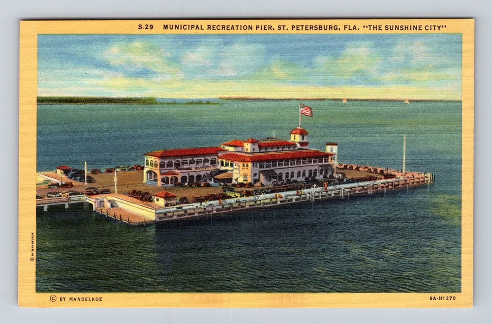 St Petersburg FL-Florida Municipal Recreation Pier Vintage Postcard