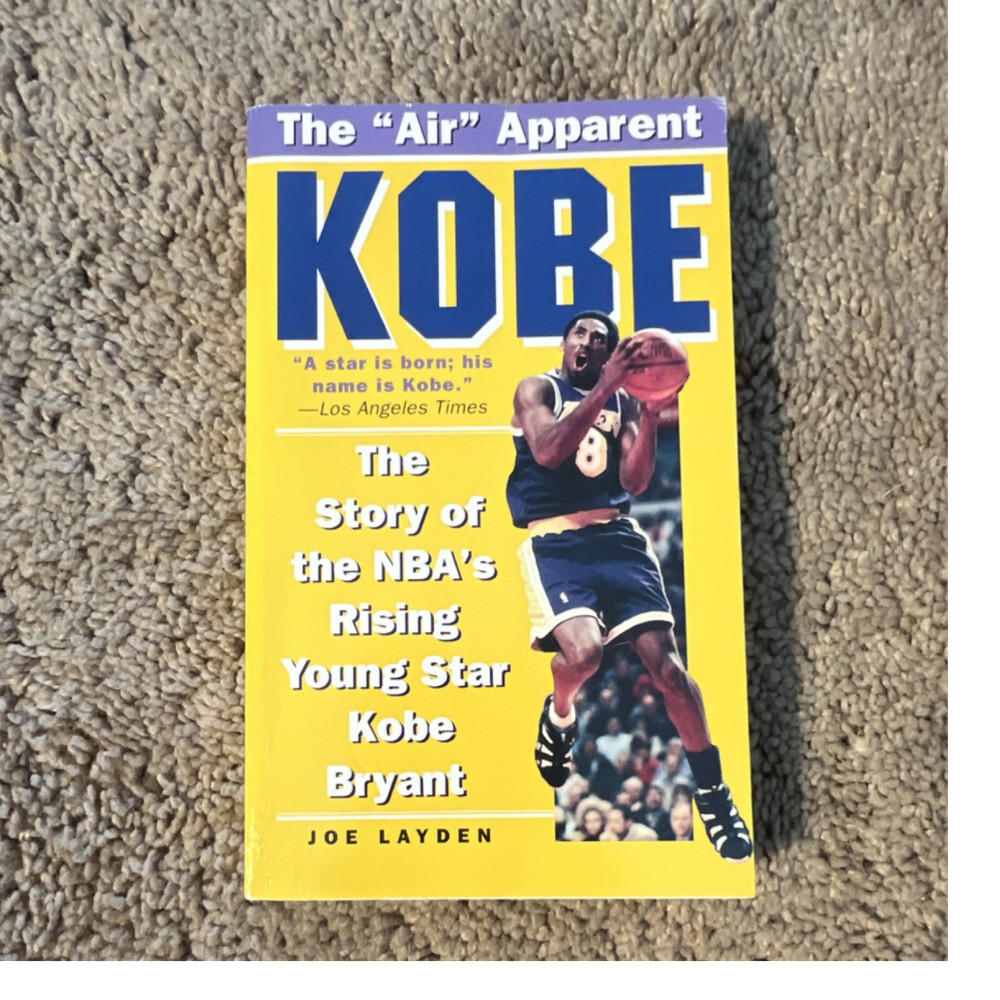 Kobe Bryant Rising Young Star by Joe Layden (1998) Mass Market, HarperCollins
