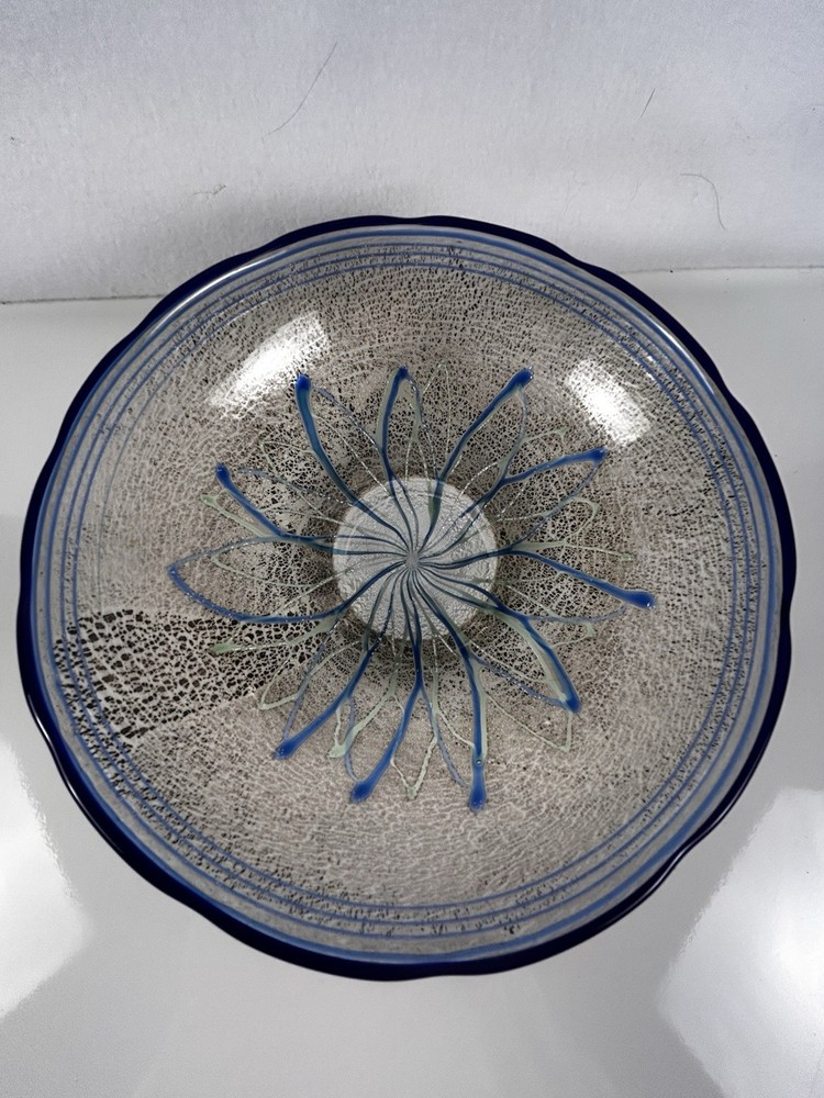 Hand Blown Art Glass 7” Bowl Blue Wave Rim Star Burst Center Crackle Texture