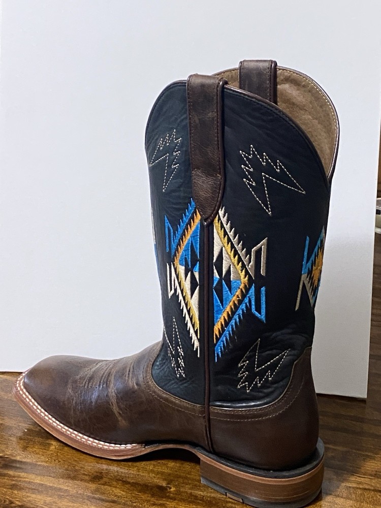ARIAT Men's Size 10 D Medium Right Boot Single for Repurposing Crafts Southwest Style