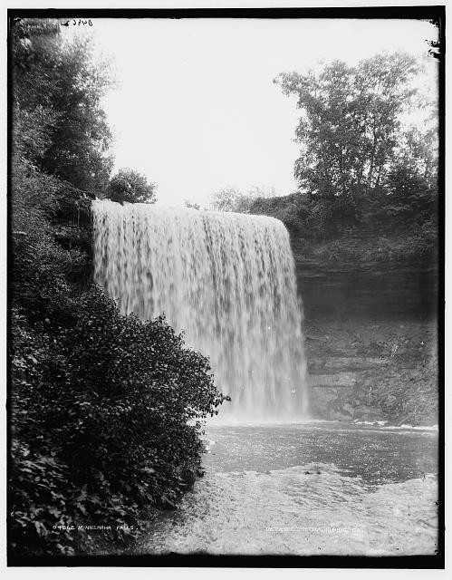Minnehaha Falls,water,rivers,Minneapolis,Minnesota,MN,Detroit Publishing
