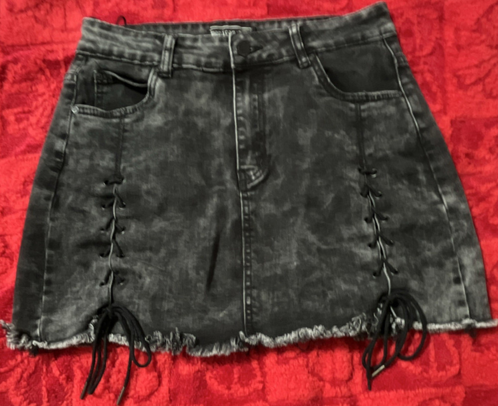 American Bazi Black Denim Mini Skirt Size M Lace Up Frayed Hem Pockets Button