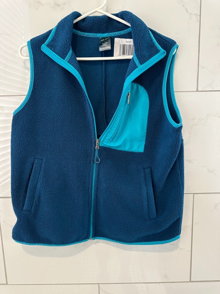 Tek Gear Women’s Fleece Vest Medium Blue Full Zip Pocket Casual Outdoor