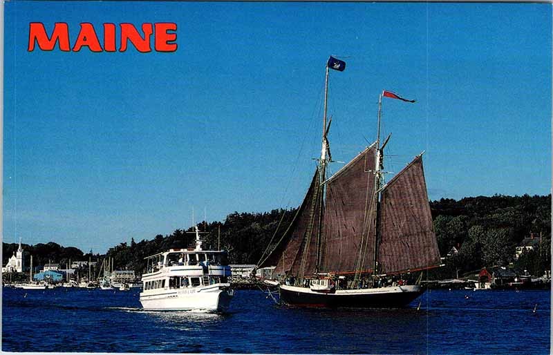 Postcard BOAT SCENE Boothbay Harbor Maine ME m/09 AO3579