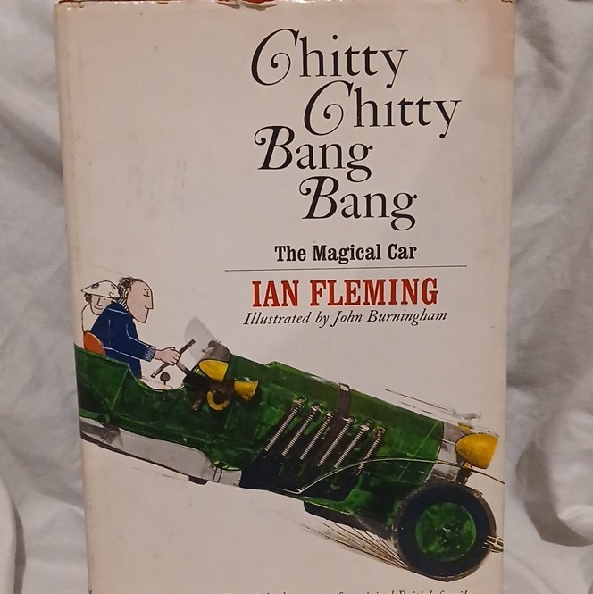 Random House Chitty Chitty Bang Bang: The Magical Car Ian Fleming HC 1964 DJ