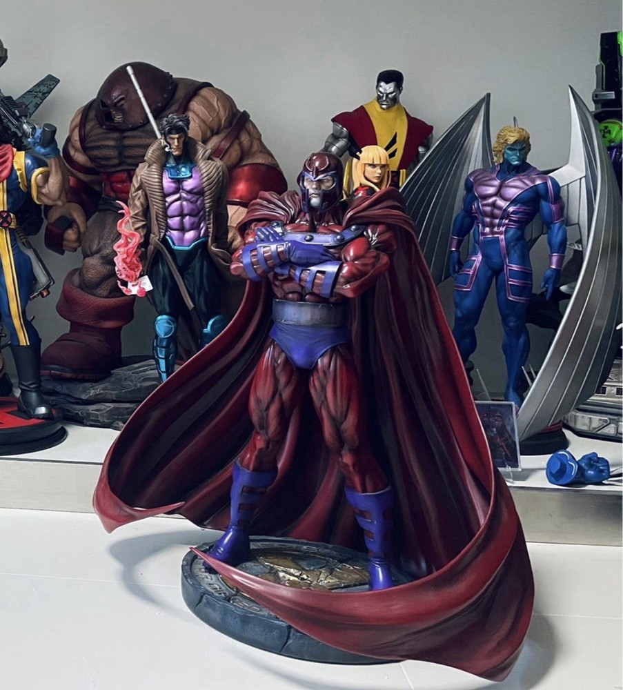 Custom Wolfpax Magneto 1/4 Scale Statue