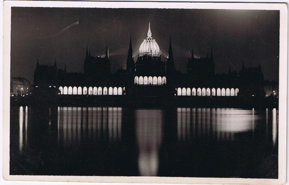 Hungary Postcard Budapest Parliament Illuminated