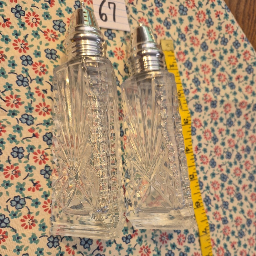 Unbranded~Vintage Cut Glass Salt & Pepper Shakers