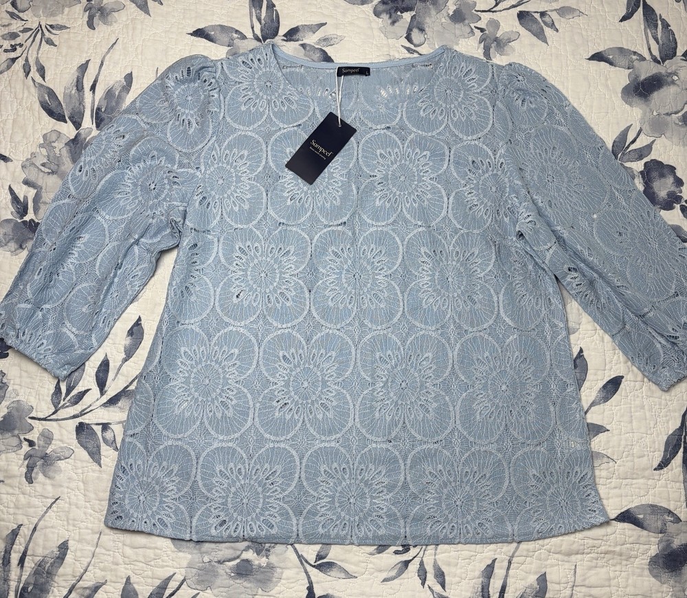 Sampeel Women's Blue Floral Lace Pullover Blouse Round Neck 3/4 Sleeve L