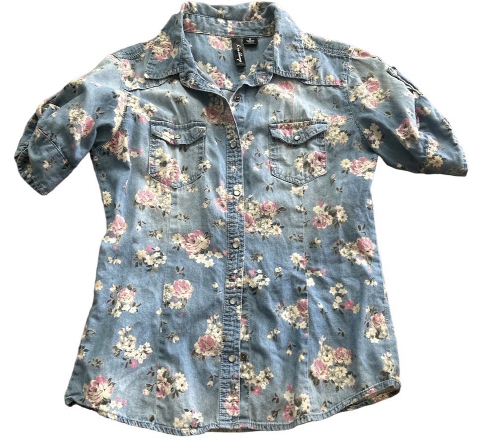 Love Always Blue Floral Denim Button-Up Shirt Top Womens S 3/4 Sleeve Cotton