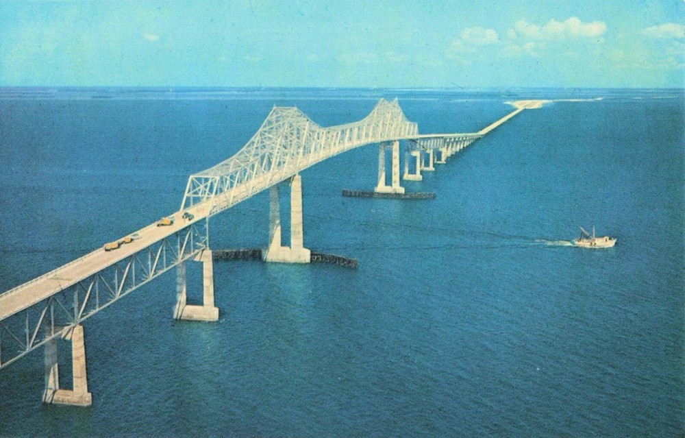 Sunshine Skyway Bridge - St Petersburg Tampa Florida FL - Postcard