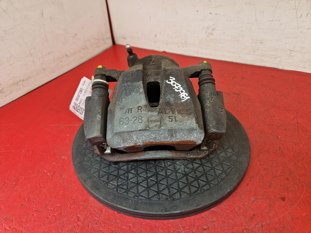 TOYOTA AURIS OFFSIDE FRONT BRAKE CALIPER 2013 1.8L PETROL 2ZR-FXE