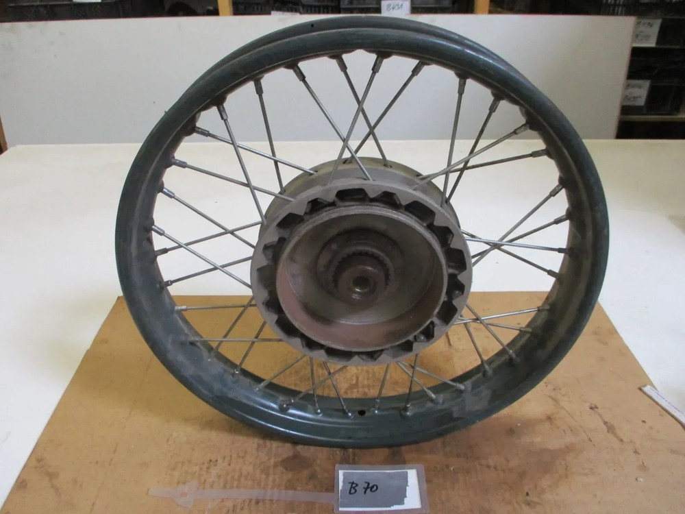 Rear Wheel Rim 3.25x19 Inch B70 BMW R25/2 R26, R27 Hub Brake Drum 160mm Spoke