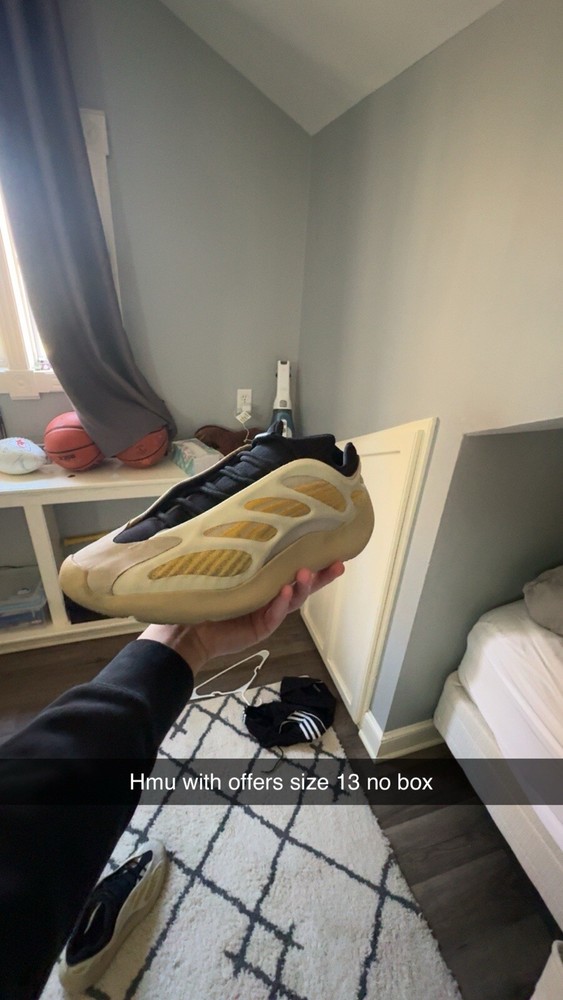 Size 13 - adidas Yeezy 700 V3 Safflower