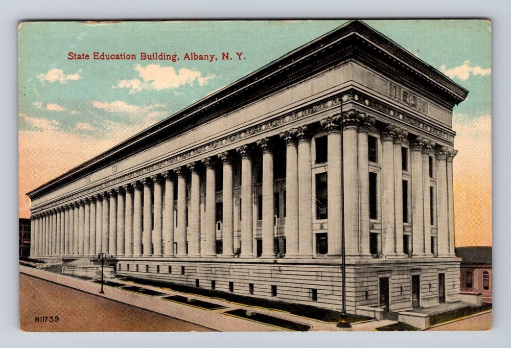 Albany NY-New York, State Education Building, Antique Vintage Souvenir Postcard