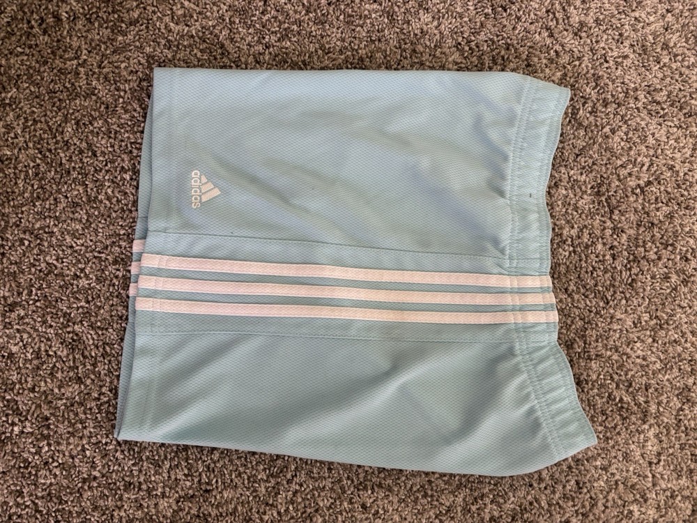 adidas Women's Shorts Large In Size