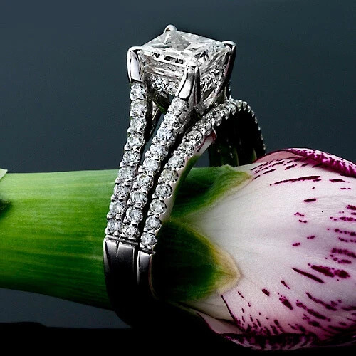 2.00Ct Princess Cut Natural Moissanite Women Wedding Ring 14k White Gold Plated