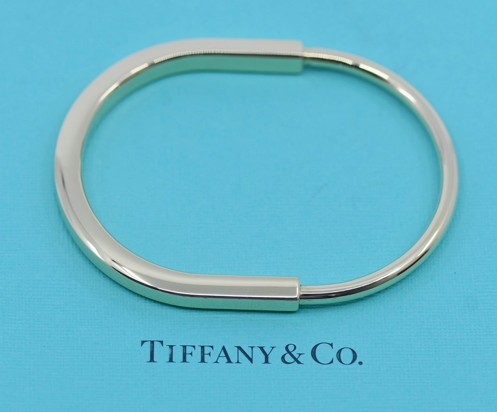 Tiffany & Co Lock 18K Yellow Gold Bracelet XXL