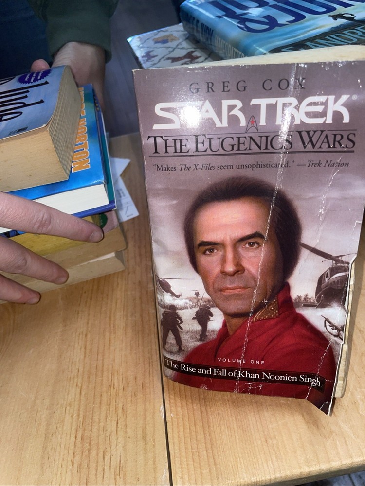 The Eugenics Wars Vol I: The Rise and Fall of Khan Noonien Singh (Star Trek)...