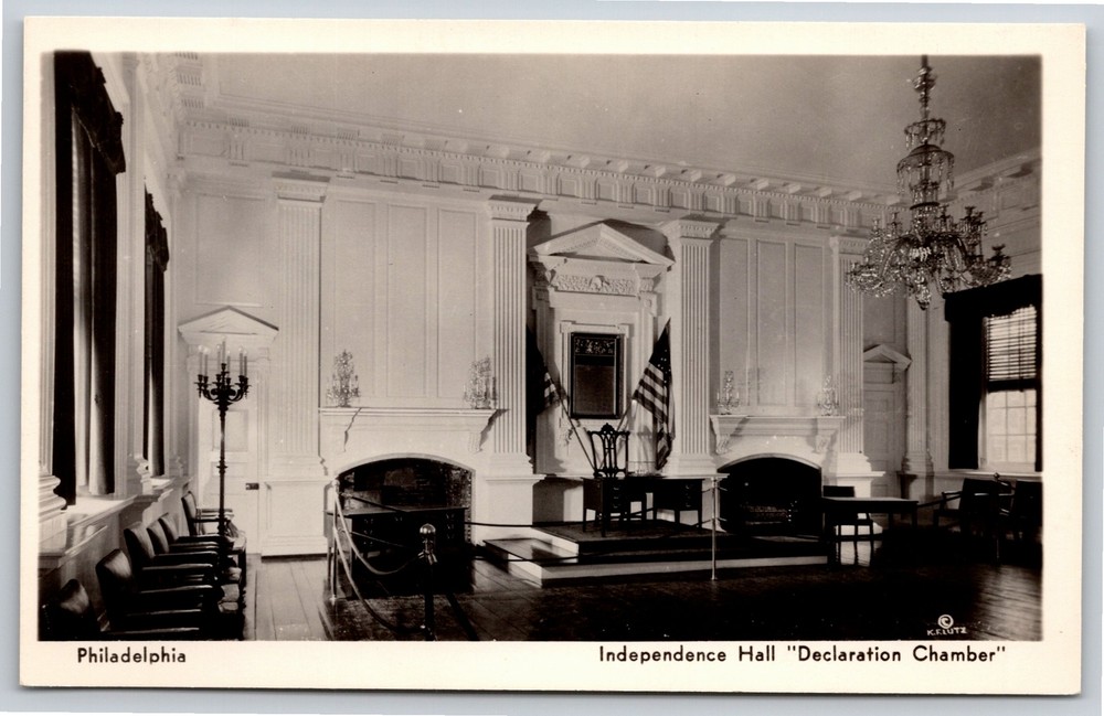 RPPC~Philadelphia PA~Declaration Chamber @ Independence Hall~Real Photo Postcard