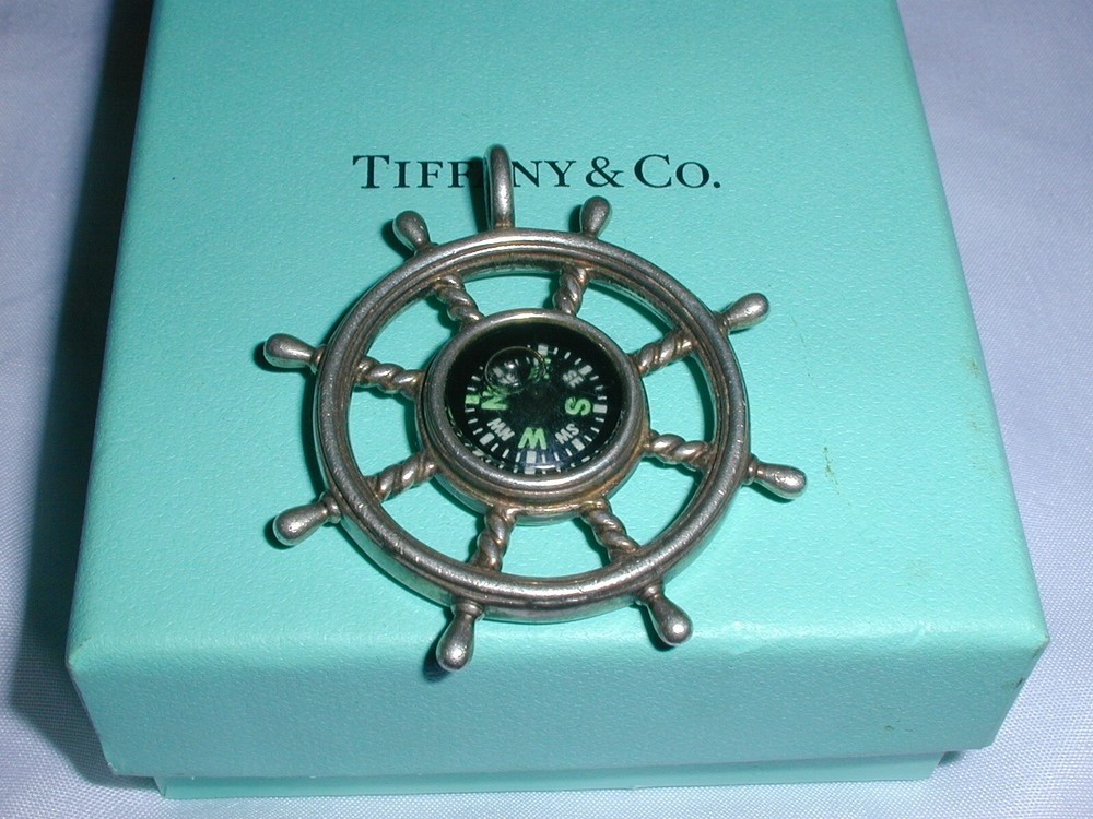 TIFFANY & CO STERLING SILVER SHIP WHEEL WORKING COMPASS- NO KEY RING!