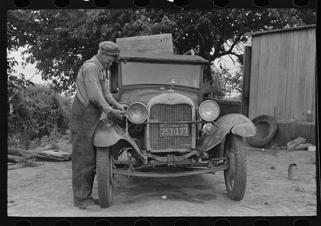 Muskogee Oklahoma Elmer Thomas 1939 Migrant to California Car Repair FSA