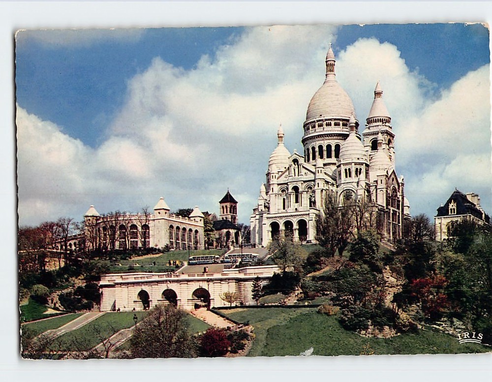 Postcard La Basilique du Sacré Coeur de Montmartre Paris France