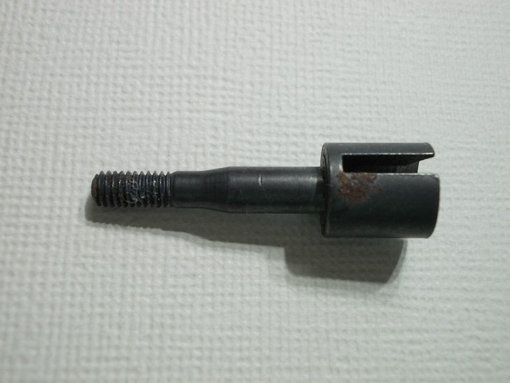 OT-18 Rear Axle (1) HAS DAMAGE- Kyosho Optima Ultima Optima Mid Lazer Pure Ten
