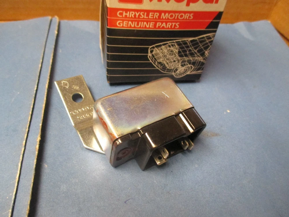 Jeep Dodge CHRYSLER Plymouth Relay Mopar 5209974