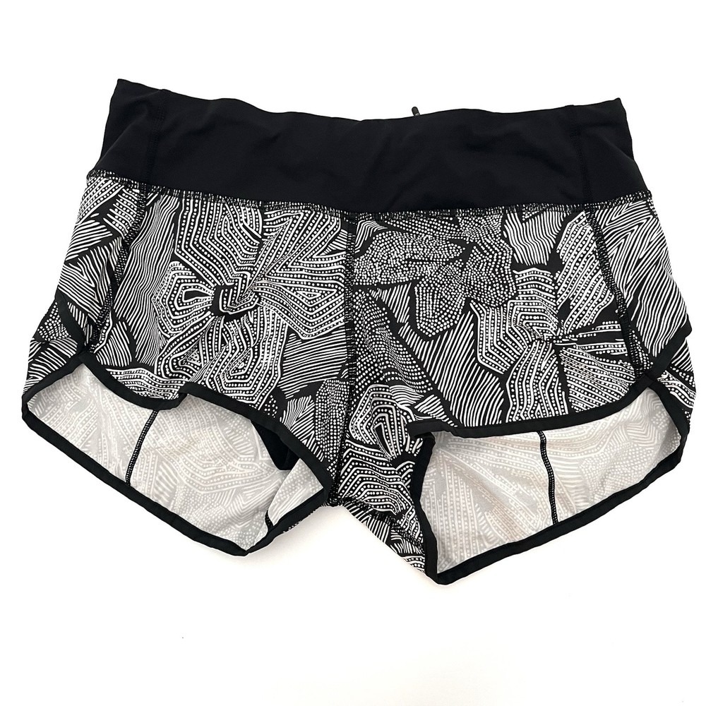 Lululemon Speed Up Shorts Size 4 w 3” Inseam Black White Abstract Print Graphic-image