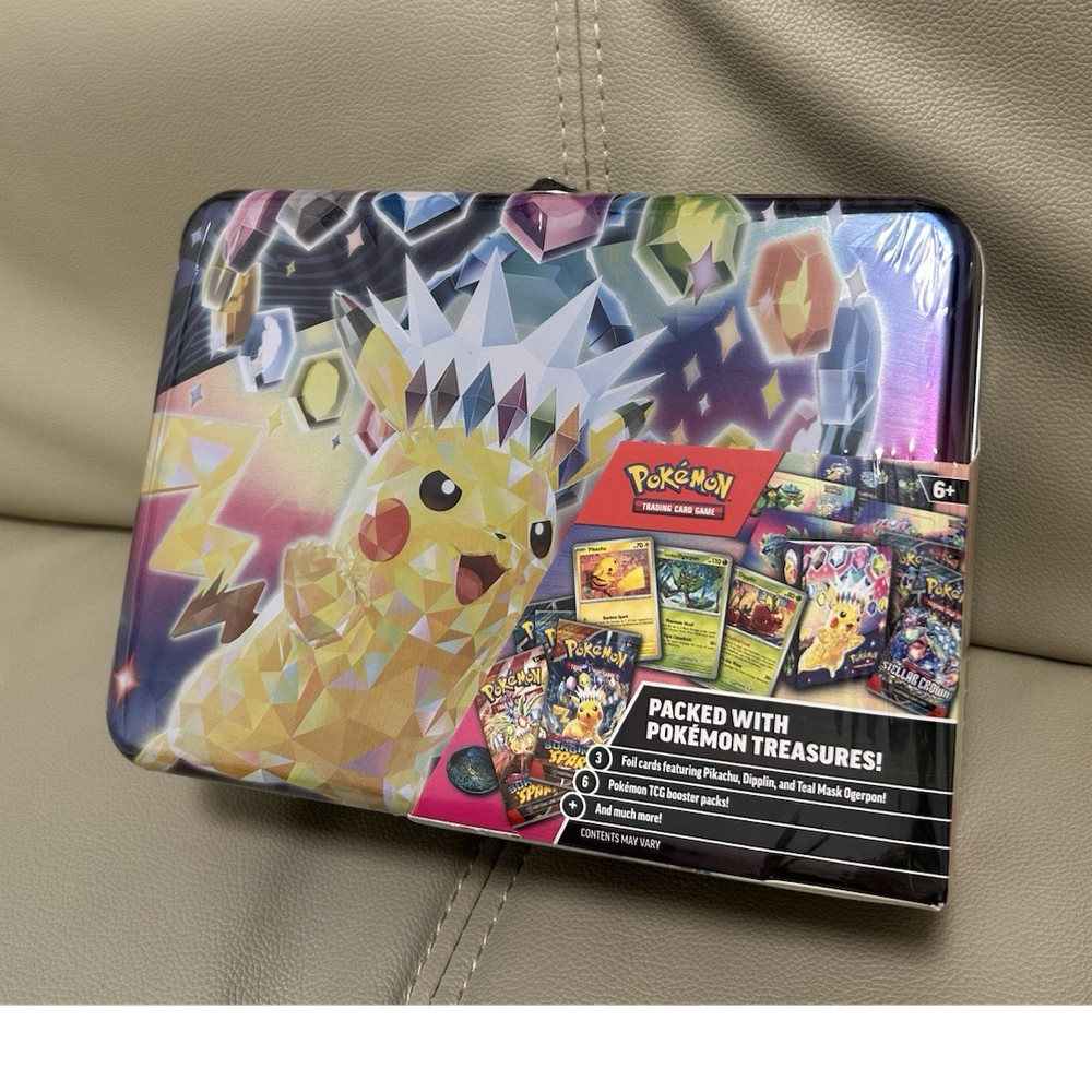 Pokémon TCG : Fall 2024 Collector Chest (Surging Sparks Theme) Pikachu Lunch Box