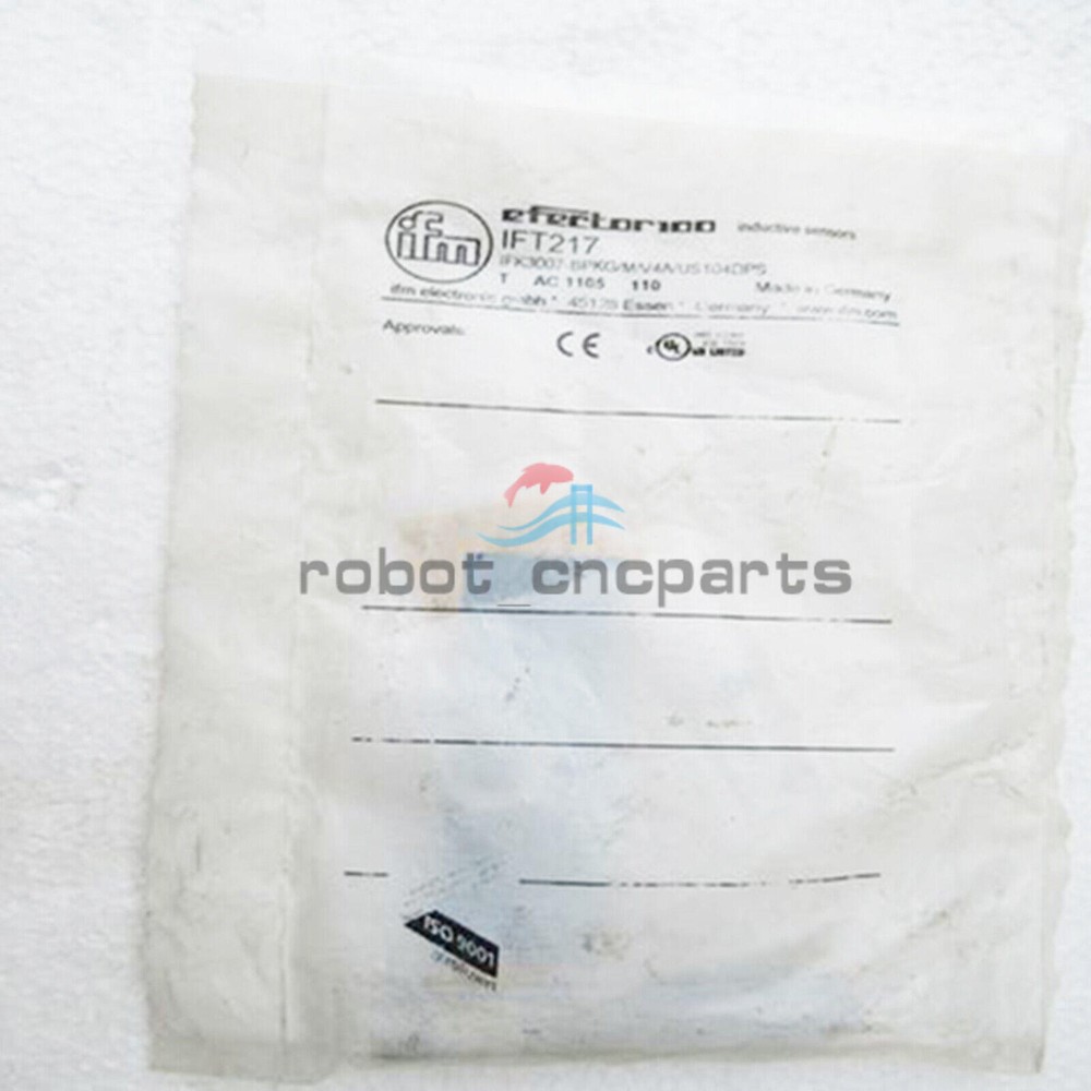 1PCS IFM IFT217 Inductive Sensor Threaded Type 10...30 DC PNP New