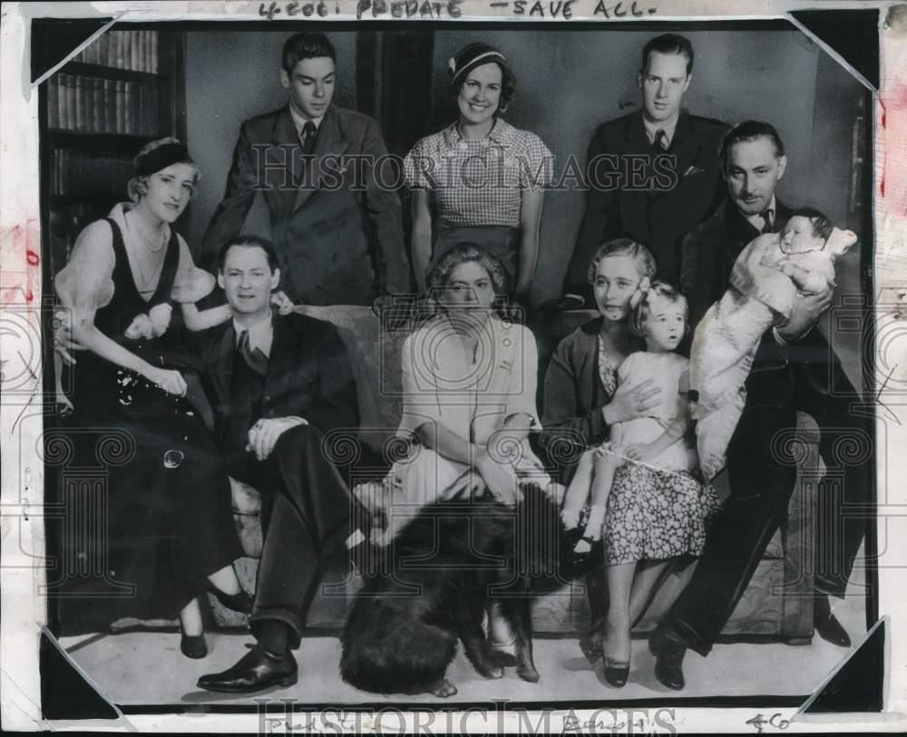 1932 Press Photo Actress Ethel Barrymore & Colt family - pio29671