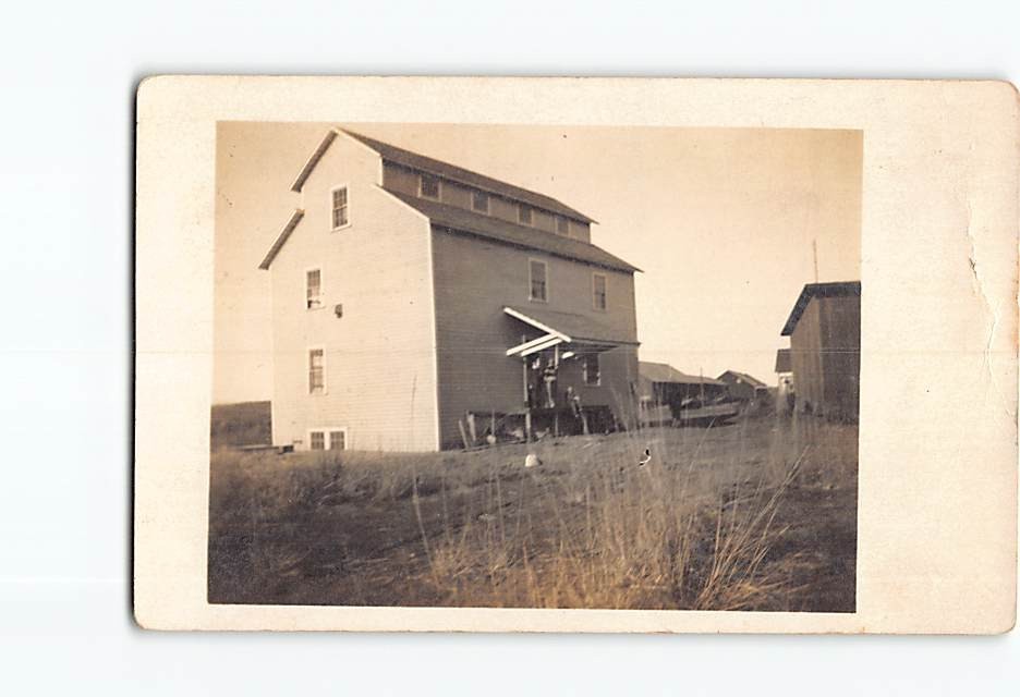 Postcard Vintage Photograph of a House/Establishment/Building