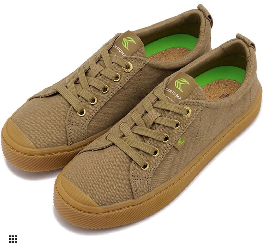 Cariuma Oca Low Beige Light Brown Canvas Sneakers Men's 8 /Women's 9.5 NEW
