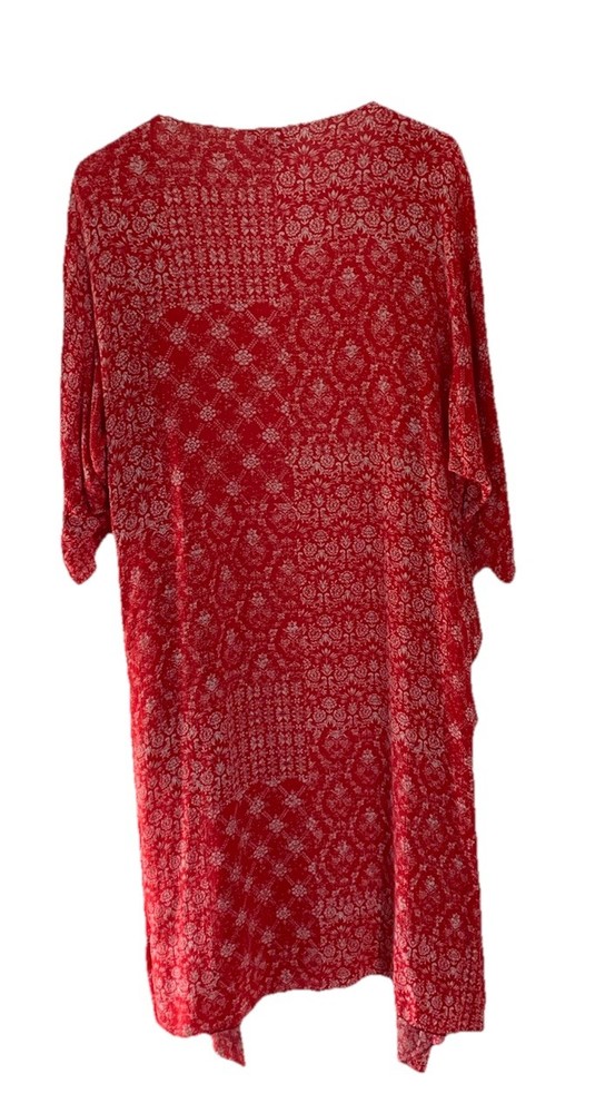 Woman’s Size Small Red and White Kimono Brand Lula Roe 100% Rayon Semi-Sheer