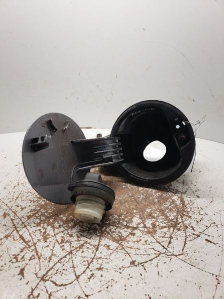 FIT       2009 Fuel Filler Door 1065824