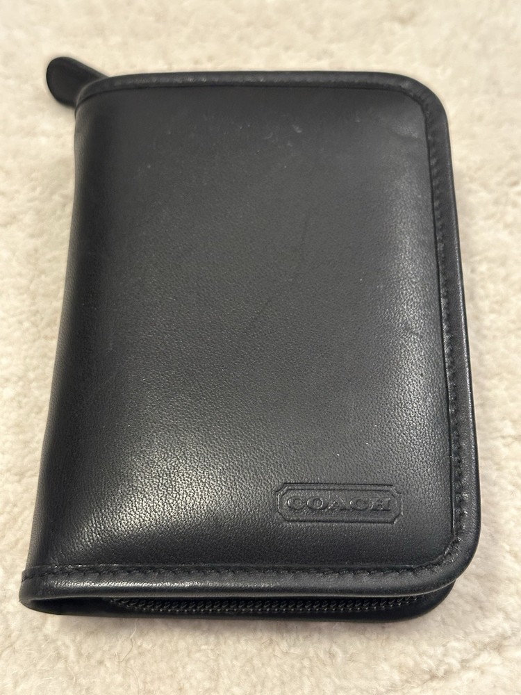 Vintage Coach Black Leather Full Zip  Wallet