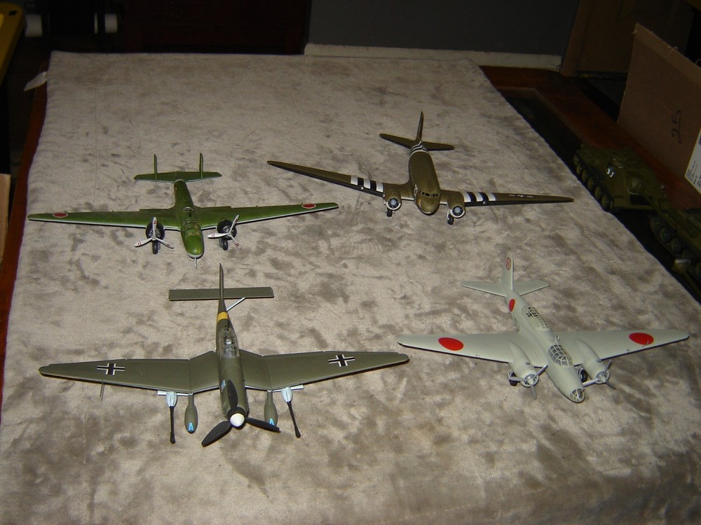 Built 1/48 Scale Model Airplanes Built and painted lot of 4 Planes VG+/Ex NICE